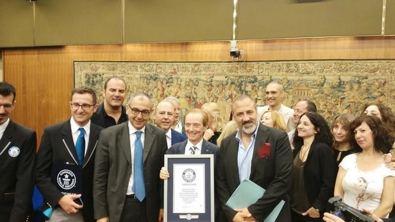 Sereno variabile nel Guinness World Records: premiato Osvaldo Bevilacqua per i 36 anni del programma (VIDEO)