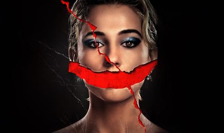 Smile 2, recensione: uno snervante horror psicologico con una protagonista sorprendente