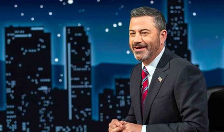 Caso Kimmel, lo scontro si allarga: pressioni politiche e tv locali in fuga