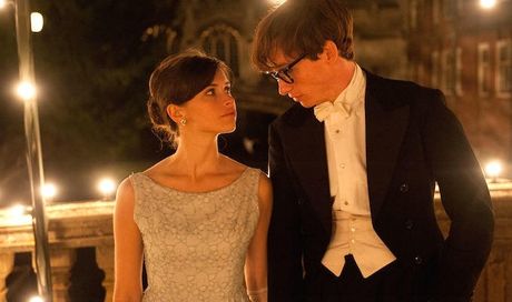 La teoria del tutto: 15  curiosità sul film con Eddie Redmayne nei panni di Stephen Hawking