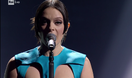 Sanremo 2025, Fango in paradiso di Francesca Michielin e i rimandi agli ABBA