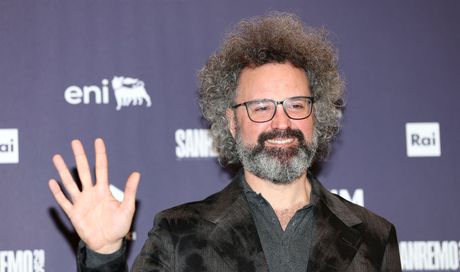 Simone Cristicchi a Sanremo 2025: “Cantare il mio brano non è stato facile”