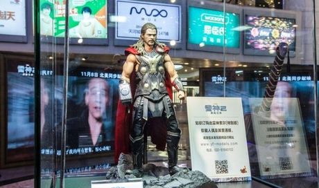 Thor The Dark World – foto della mostra cinese di action figures Hot Toys