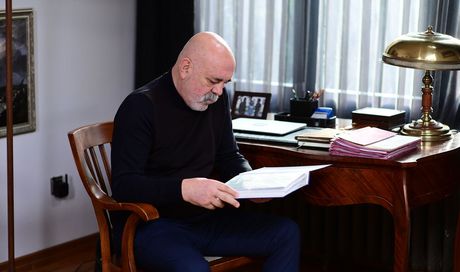 Tradimento, anticipazioni puntata del 6 marzo 2025: Guzide si chiarisce con Sezai