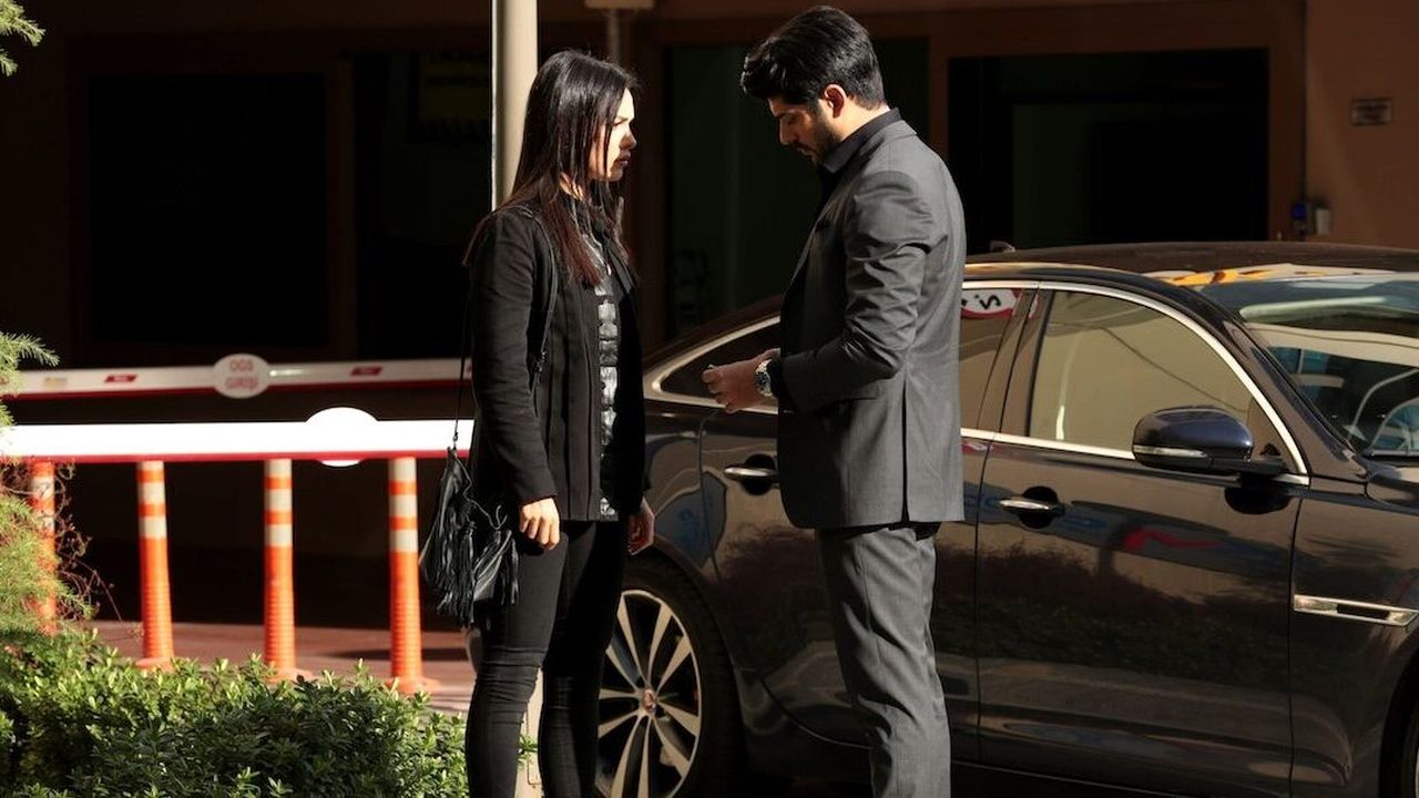 Anticipazioni Endless Love puntata del 3 ottobre 2024: Ayhan e Leyla trovano il documento di Asu