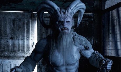 A Christmas Horror Story: trailer dell’antologia horror con elfi zombie, Krampus e William Shatner