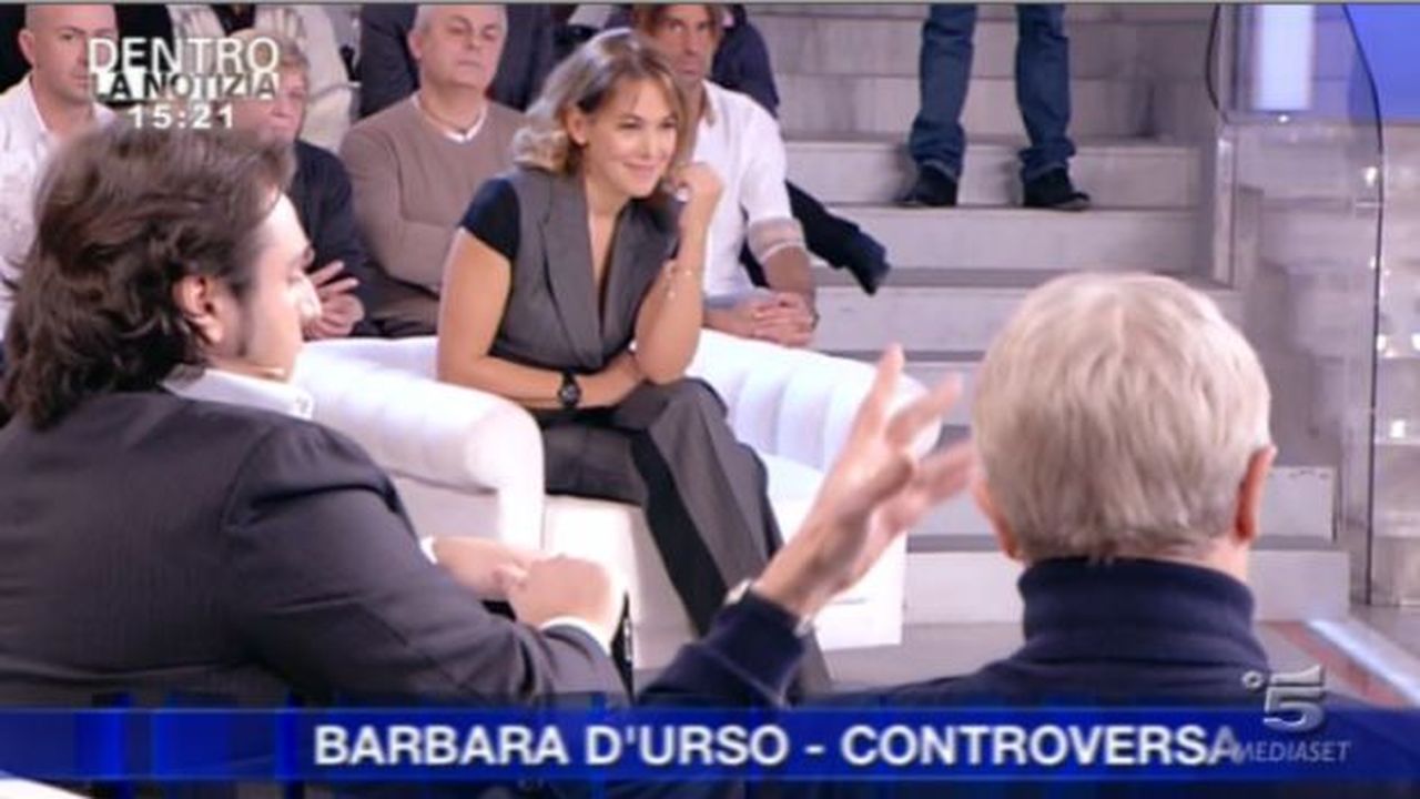 Domenica Cinque, Luca Dondoni è il miglior critico della D’Urso: “La sua colpa? Barbarizzare la tivvù”