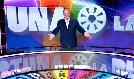La ruota della fortuna fa il boom di ascolti e Gerry Scotti torna a essere il Re dei game show
