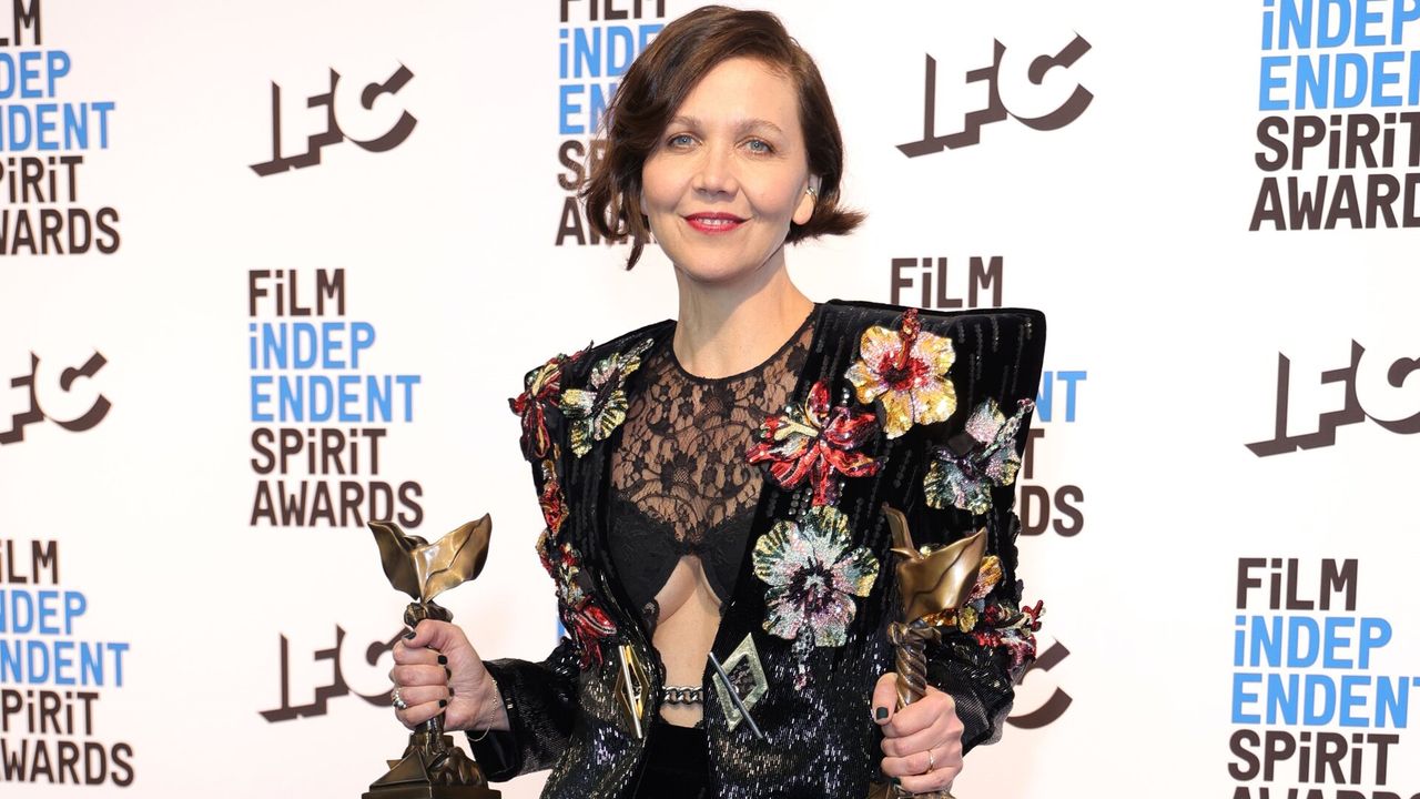 Independent Spirit Awards 2022, vincitori cinema: La figlia oscura miglior film