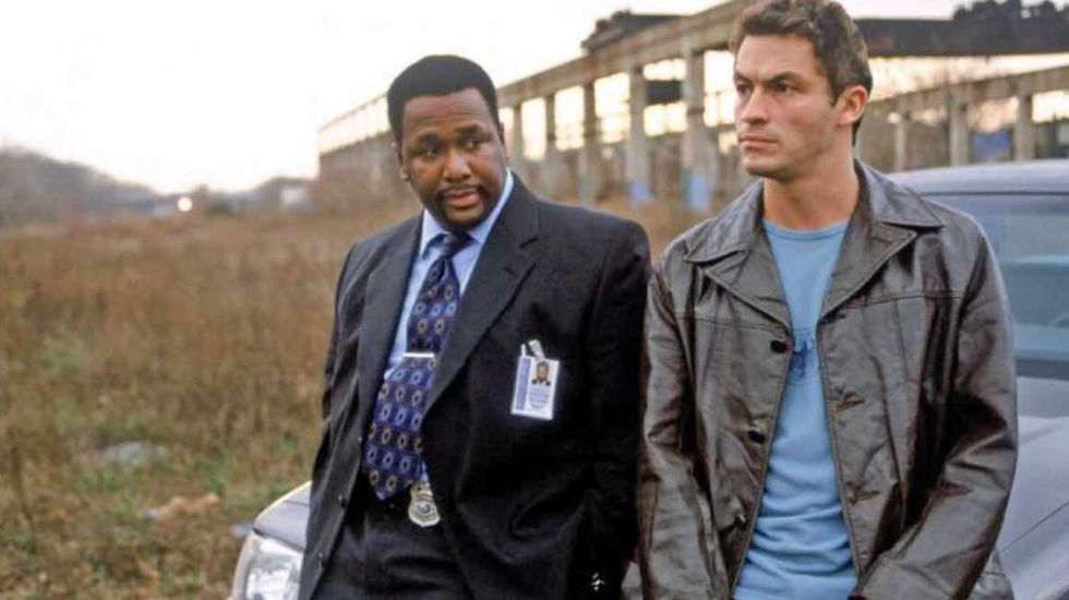 The Wire, il progetto che ha cambiato il crime seriale: profondità psicologica e intrecci narrativi in 60 episodi