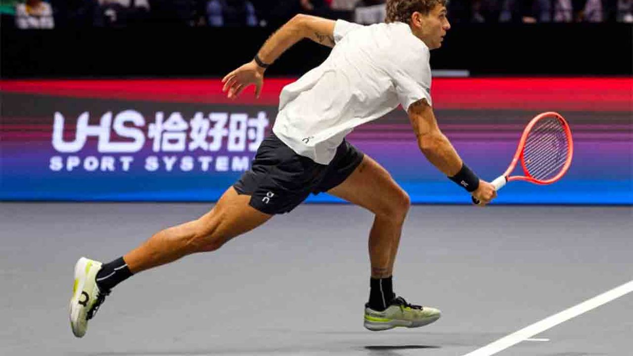 Tennis, la World Tennis Continental Cup entra nel vivo, gioca Cobolli | Dove vedere le partite in TV