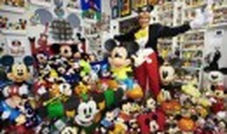 Guinness World Records 2011: Janet Esteves ha la più grande collezione di Topolino