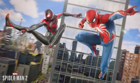 Marvel’s Spider-Man 2: video ufficiali, colonna sonora, fumetti e la nuova action figure Venom del videogioco Sony PS5