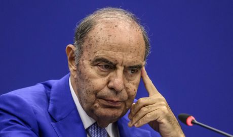 Bruno Vespa contro la Rai: “Indignato per il trattamento riservato a Porta a porta”