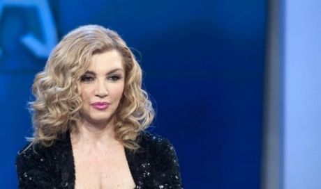 Milly Carlucci smentisce Dagospia: «Con la Clerici nessuna polemica. Ballando parte il 7 gennaio»