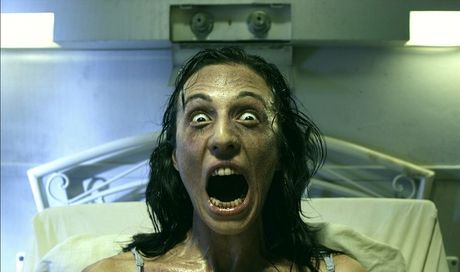 Asmodexia – foto dell’horror spagnolo con esorcismi