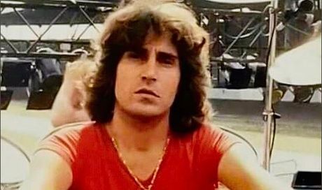 Stefano D’Orazio è morto: l’addio dei Pooh, il ricordo di amici e colleghi