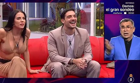 Grande Fratello, Shaila e Lorenzo single nella casa spagnola. Maica interessata a Tommaso?