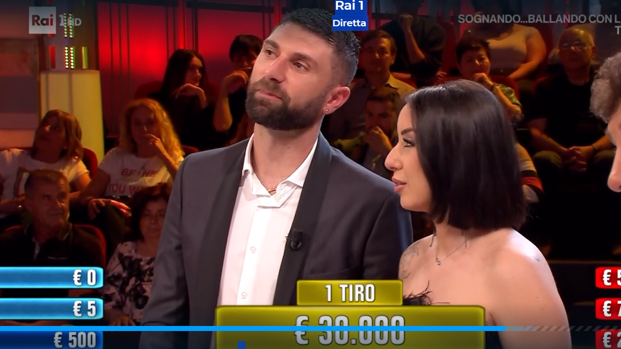 Affari Tuoi, Marianita dalla Basilicata riesce a portare a casa “i soldi per il matrimonio”. Dottore beffato