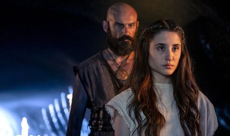 Romulus, terzo episodio: Ilia nella grotta del sacerdote di Marte (Video)