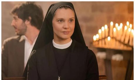Che Dio Ci Aiuti, perché Suor Teresa è assente