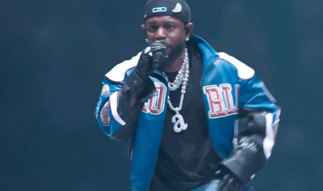 Kendrick Lamar al Super Bowl 2025: il video completo dell’halftime show
