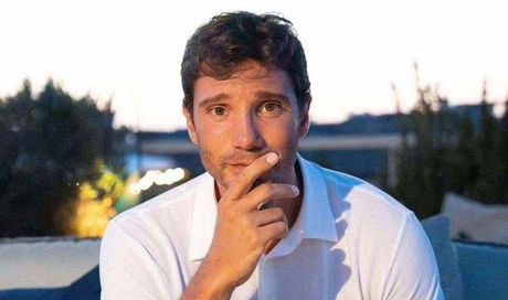 Stefano De Martino, la svolta dopo Affari Tuoi e Step: l’annuncio del conduttore