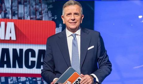 “Zona Bianca si ferma”, stop (temporaneo) per Giuseppe Brindisi. Rivoluzione a Mediaset