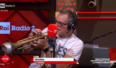 Fabrizio Bosso a Chiamami Radio2: “Entrare in connessione con il pubblico, ogni volta, è una sfida bellissima”