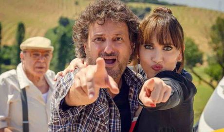 Pieraccioni batte Indiana Jones sul filo del rasoio, Chi L’ha Visto? supera il 10% di Share. I dati Auditel del 27 Maggio 2026