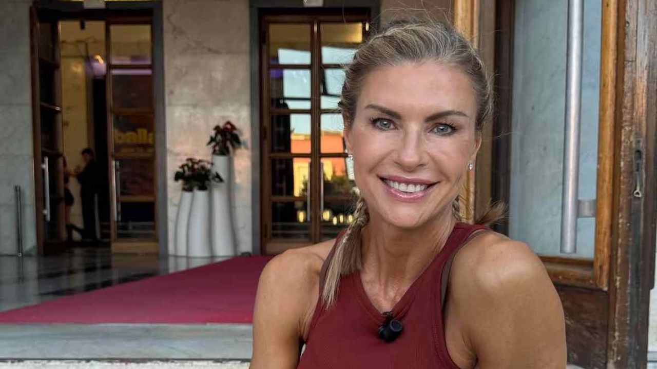 Martina Colombari: età, dove vive, marito e figlio Achille, Miss Italia, profilo Instagram