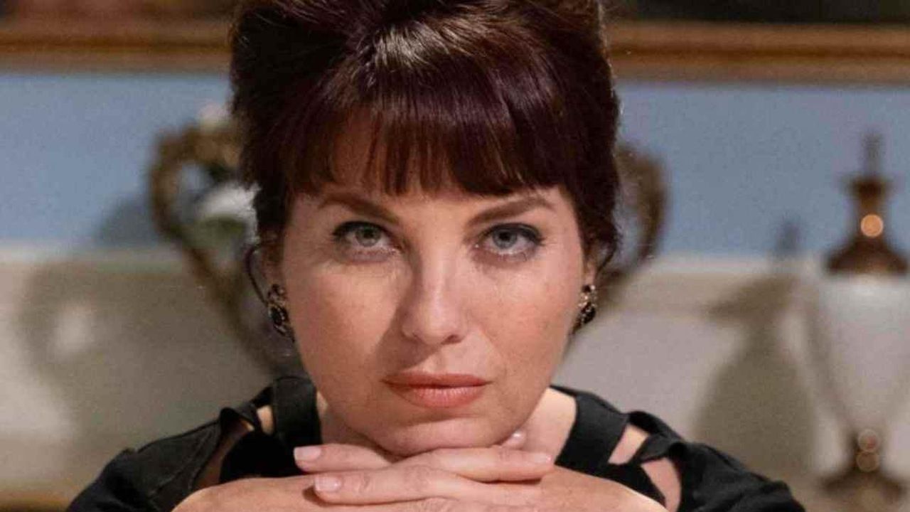 Il Paradiso delle Signore: la Contessa Adelaide si rifà viva, ma ci sono brutte notizie
