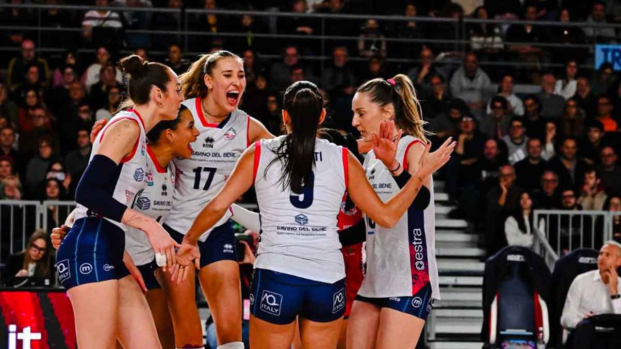 Champions League volley femminile, Alba Blaj-Scandicci oggi in TV: orario, canale e streaming