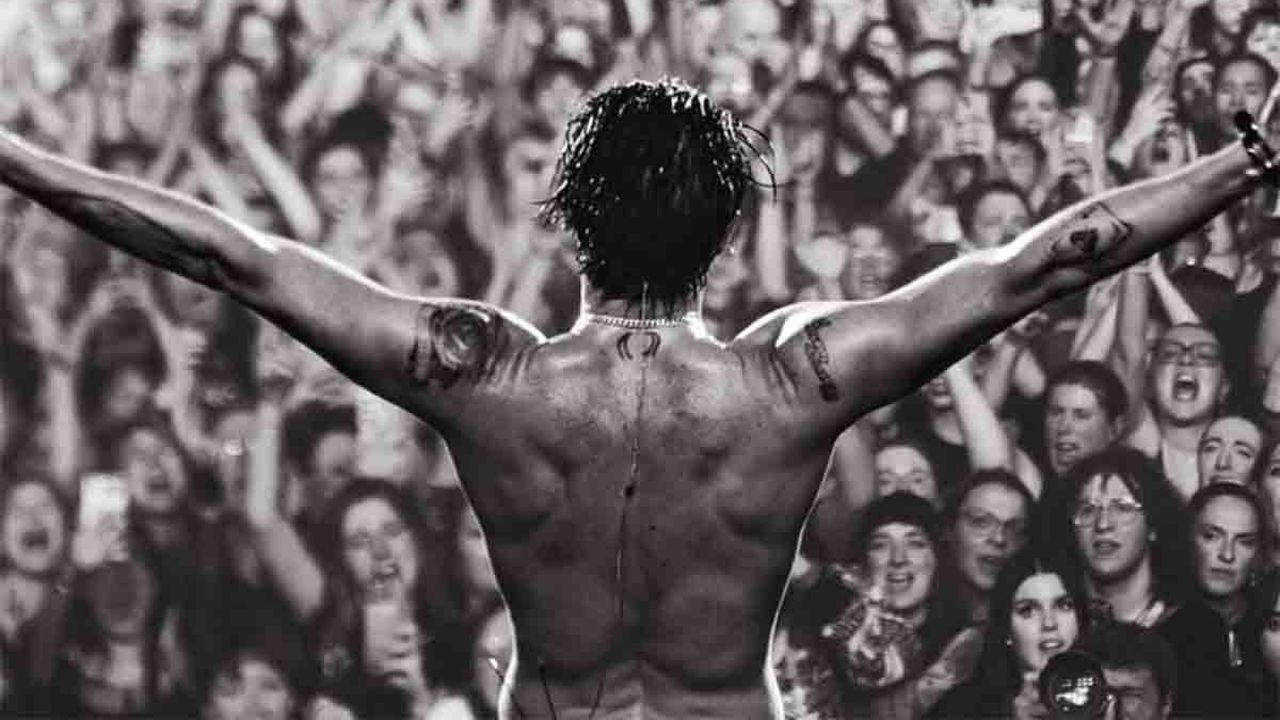 Yungblud si ferma: problemi di salute e tour sospeso fino a fine anno