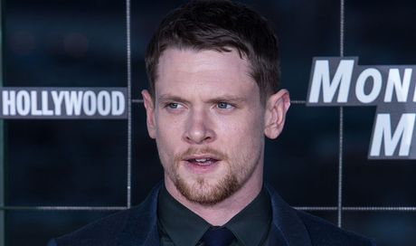 Jack O’Connell sarà  Alexander McQueen nel biopic diretto da Andrew Haigh