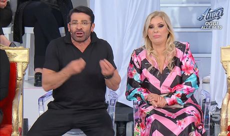 Uomini e Donne diretta puntata 10 dicembre 2024: cosa è successo oggi