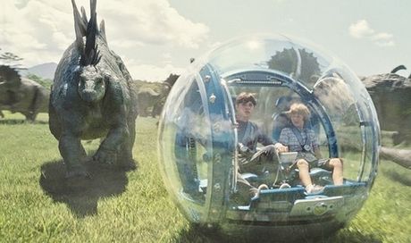 Box Office Usa, Jurassic World sempre più da record – boom Inside Out all’esordio