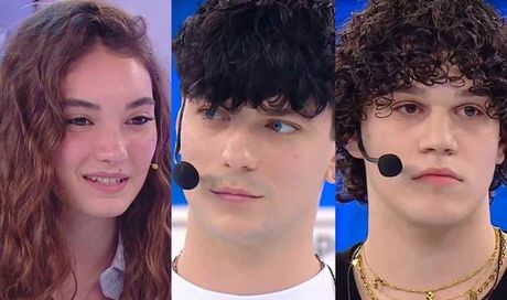 TriGno e Antonia si esibiscono, ma sui social Nicolò diventa virale: “La voce di Amici è lui”