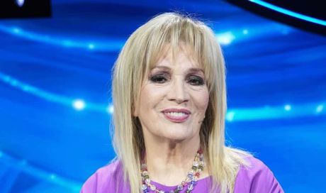 Rai, Iva Zanicchi esclusa dai palinsesti? La risposta