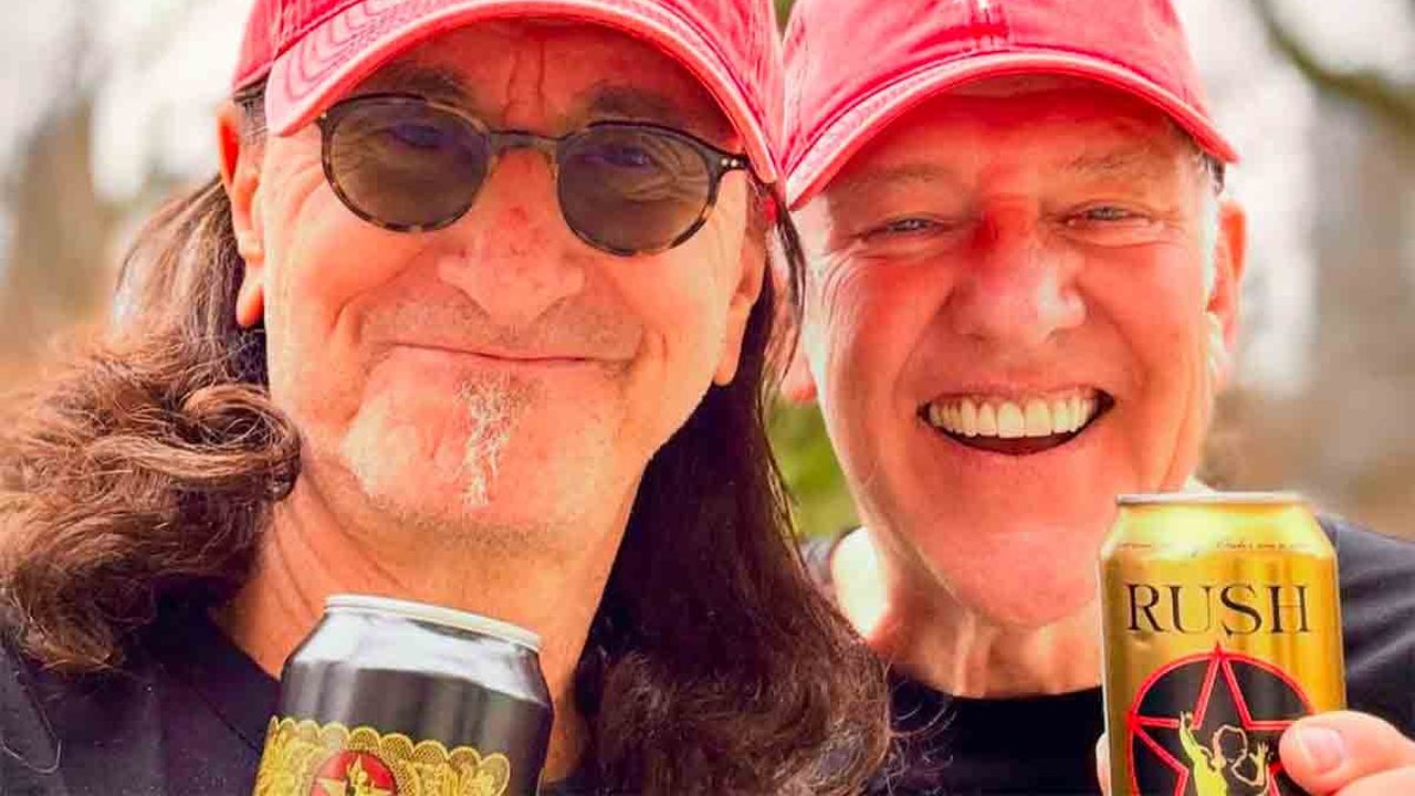 Rush, Geddy Lee e Alex Lifeson tornano in tour nel 2026: alla batteria c’è Anika Nilles