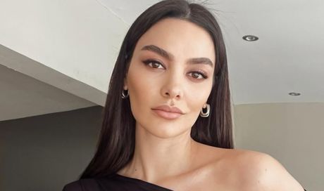 Endless Love, l’attrice di Zeynep presenta la sua sorella gemella: bellissime