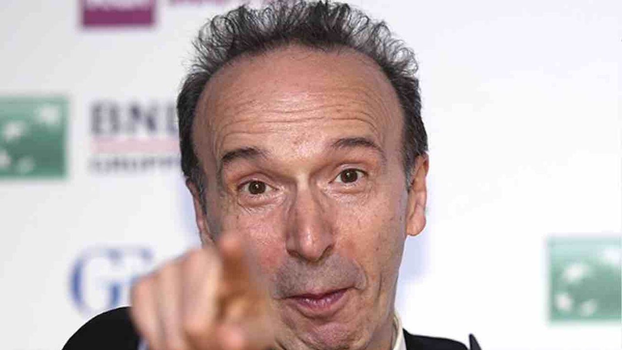 Roberto Benigni e la tv, da “Piccolo Diavolo” a cantore di Dante: mezzo secolo tra satira politica e riscatto intellettuale