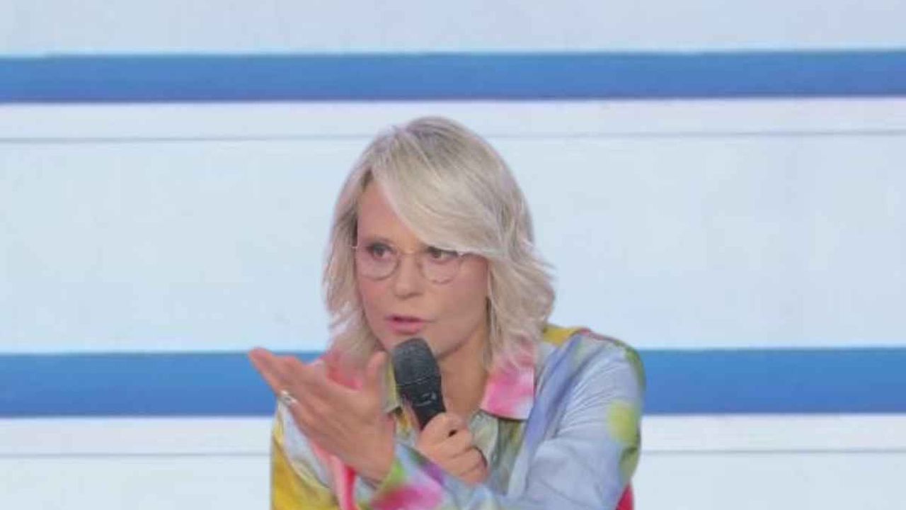 “Non lo manderà più in onda”. La scelta di Maria De Filippi