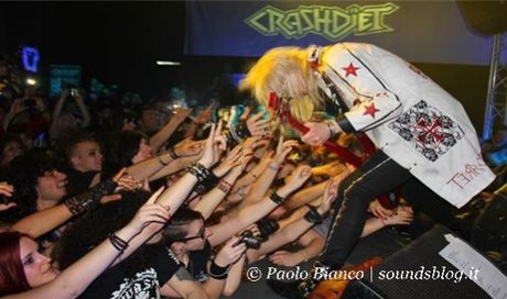 Crashdiet + Sister a Milano: foto e report dal concerto al Factory – 17 Maggio 2013