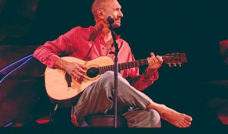 Biagio Antonacci annuncia Unplugged 2026: quaranta concerti in quattro arene storiche