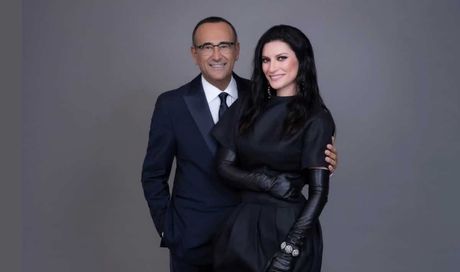 Sanremo, da cantanti a conduttori: tutti gli artisti che hanno provato il “grande salto” all’Ariston