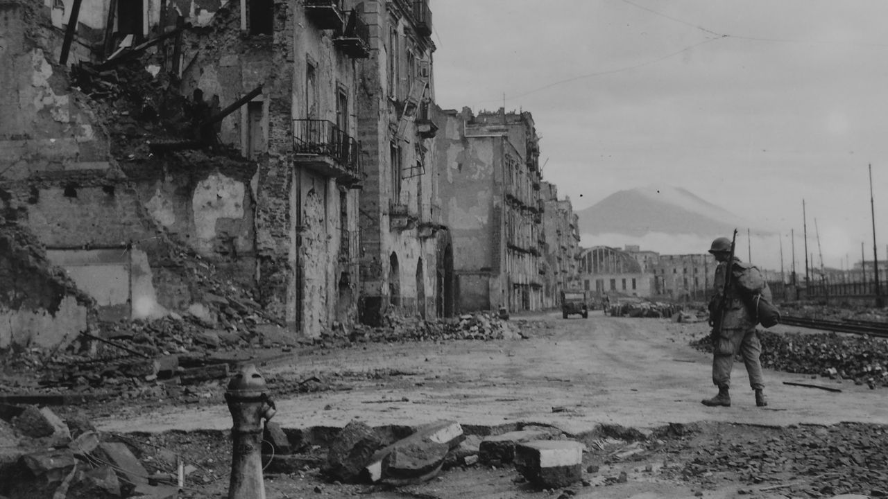 Roma 2016, Naples 44 di Francesco Patierno: trailer e Recensione in Anteprima