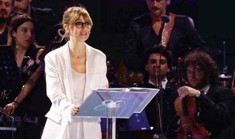 I Volti della Repubblica vincono la serata, Un Nuovo Inizio resta indietro. I dati Auditel del 2 Giugno 2026