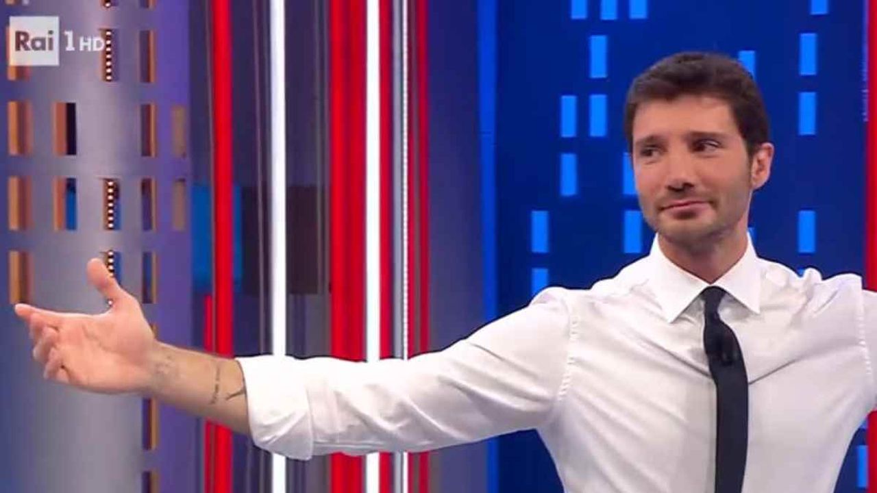 Stefano De Martino, quando torna in onda Affari Tuoi
