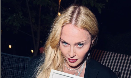Madonna: “L’amore della famiglia e degli amici è la migliore medicina”